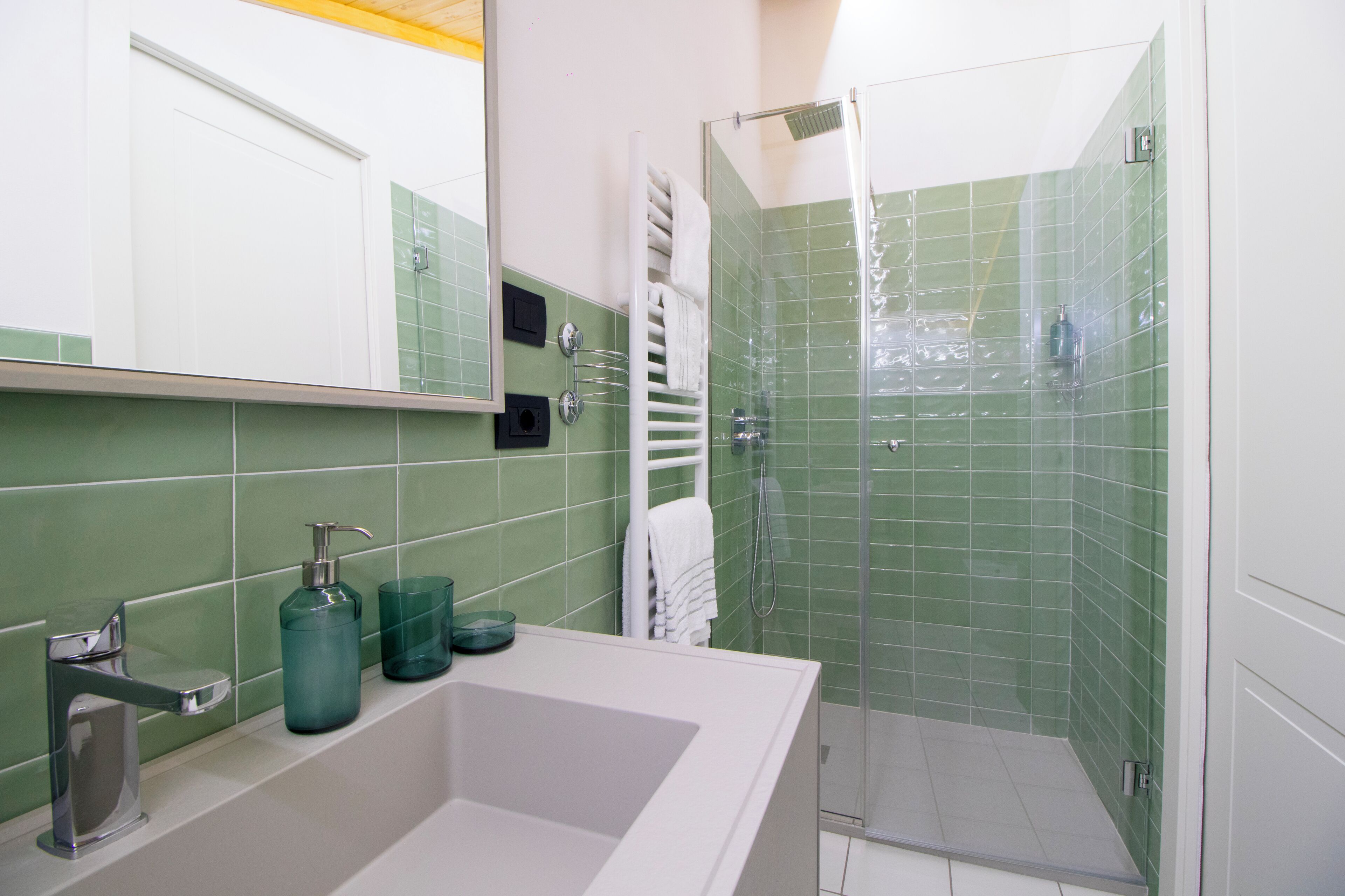 Chambre Triple Deluxe, balcon, vue montagne | Salle de bain