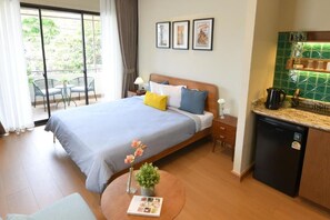 Iron/ironing board, free WiFi - Pillow & Paper (Krung Thep Maha Nakhon)