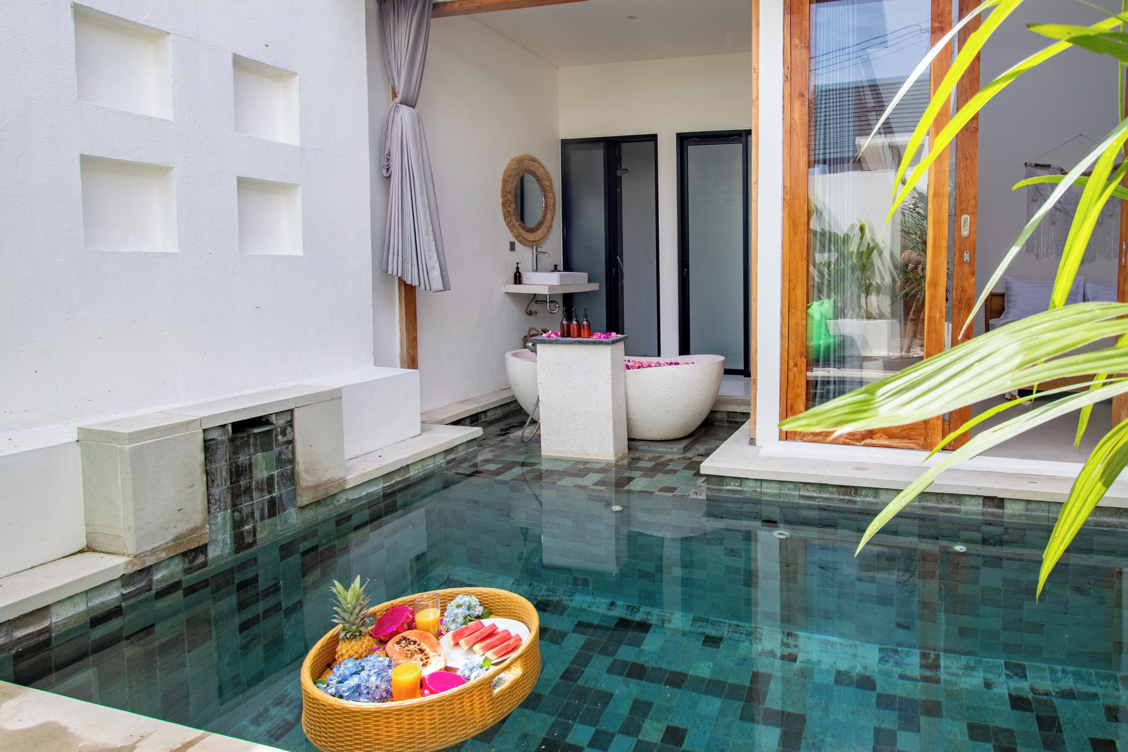 Deluxe Villa, Pool View | Spa