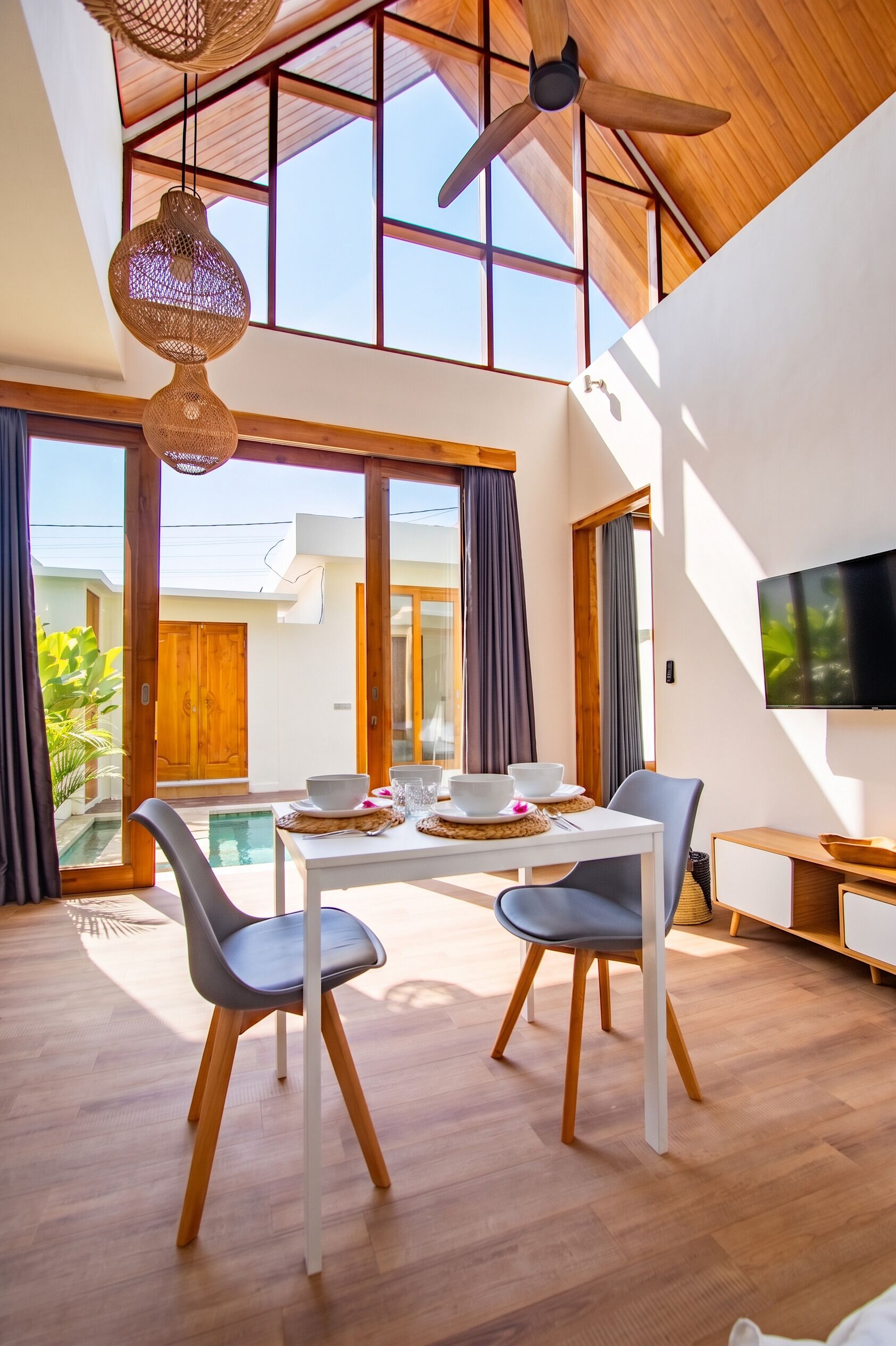 レストラン