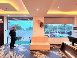 Lobby - International GC Hotel Sea Beach Digha (Digha)