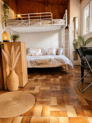 Interior - Le Cottage de Zenitude - Romantic & wellness getaway with spa and massages (Béziers)