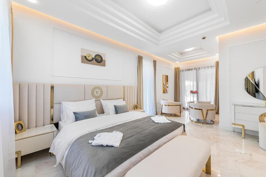 Superior Double Room, Garden View | Soundproofing, free WiFi