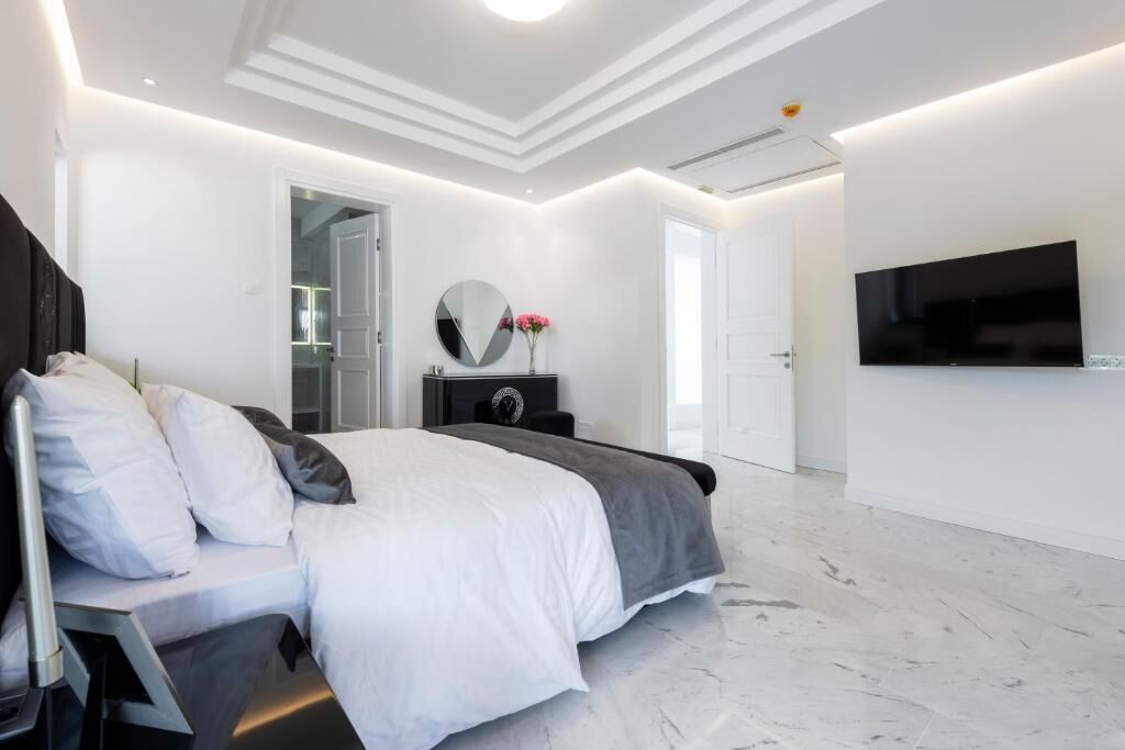 Deluxe-Doppelzimmer, Balkon, Meerblick | Schallisolierte Zimmer, kostenloses WLAN