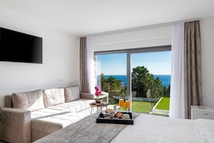Quarto casal conforto, vista para a piscina | Quartos à prova de som, Wi-Fi de cortesia