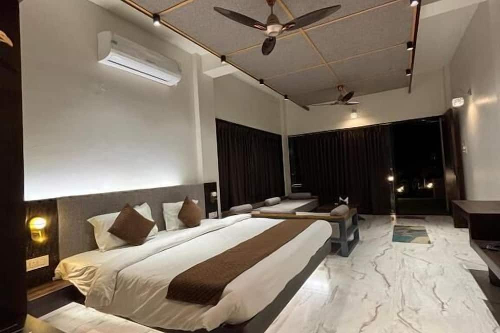 Dhruvtara Farms & Resort