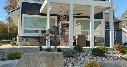 Luxury Spring Lake Retreat, 8BR w/ Lake Views & Ensuite Baths