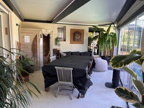 Interior - house for 6 persons with AC, swimming pool, games, sports and nature (Aniane)