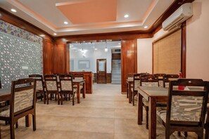 Dining - Divine Heritage Hotel (Jaipur)