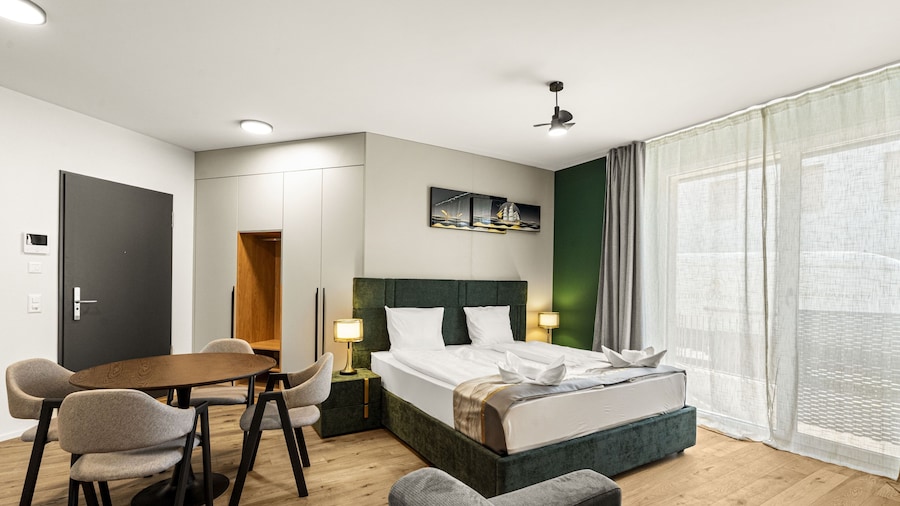 BERG & BERG Apartments - Bad Zurzach Self-Check-in