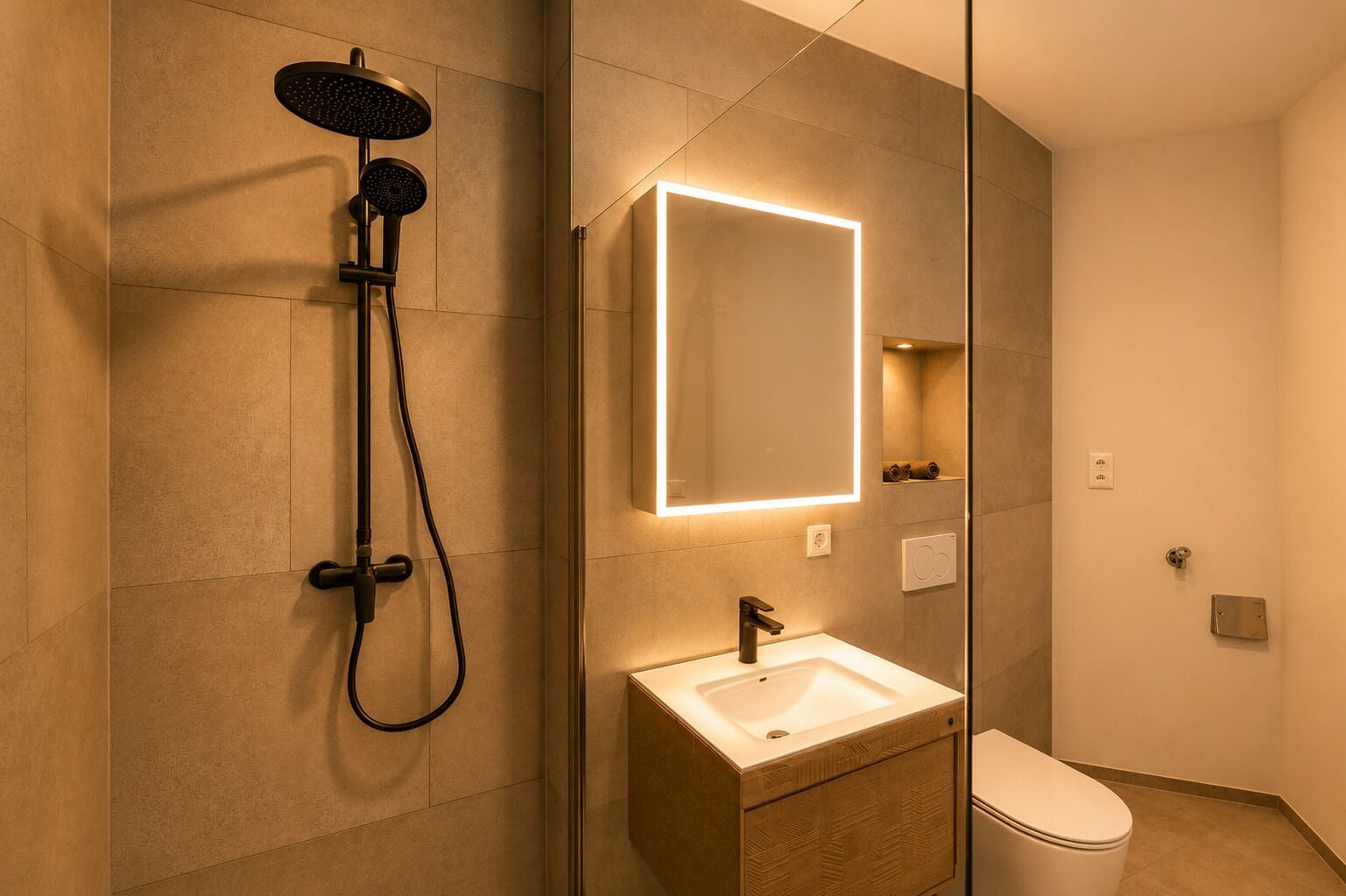 Departamento estándar | Baño | Toallas y papel de baño 