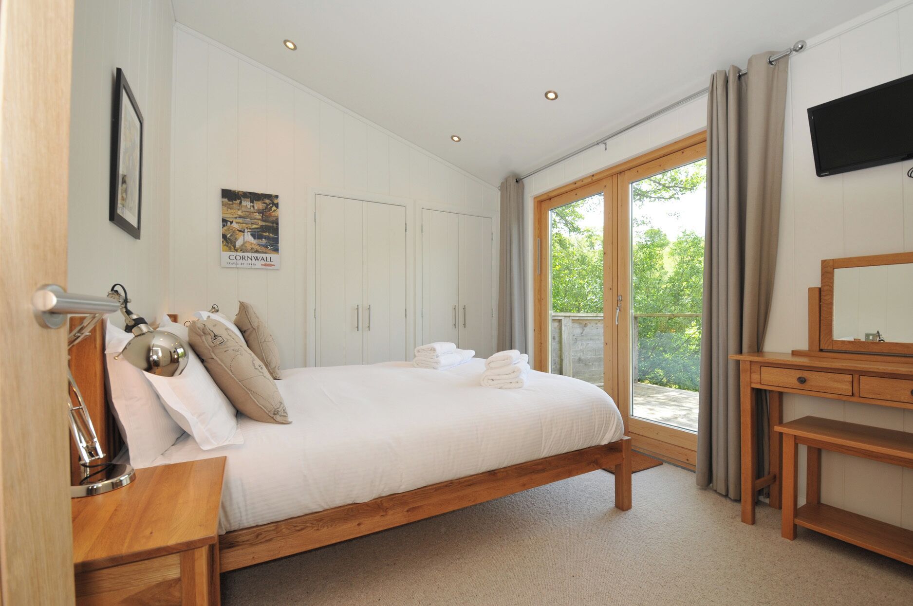 2 bedrooms, WiFi (free), individually decorated, individually furnished