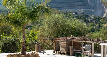 Casa Villa Aury — Cefalù, green oasis steps from the sea