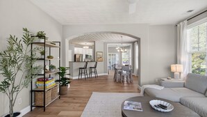 Living area - Beautiful Condo in Golf Community Featuring Access to Club Amenities! (Cape Charles)