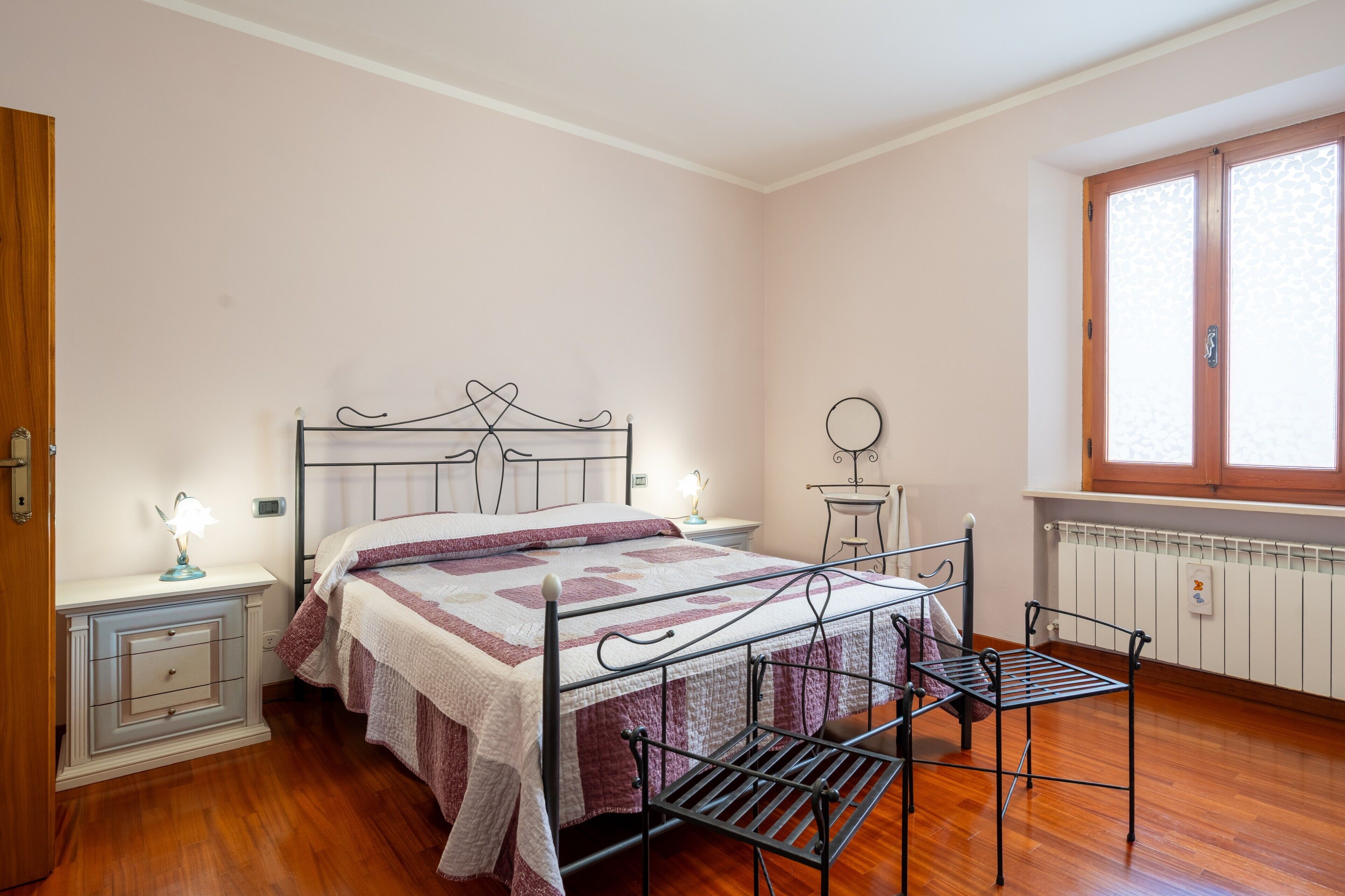 2 camere, ferro/asse da stiro, Wi-Fi, lenzuola