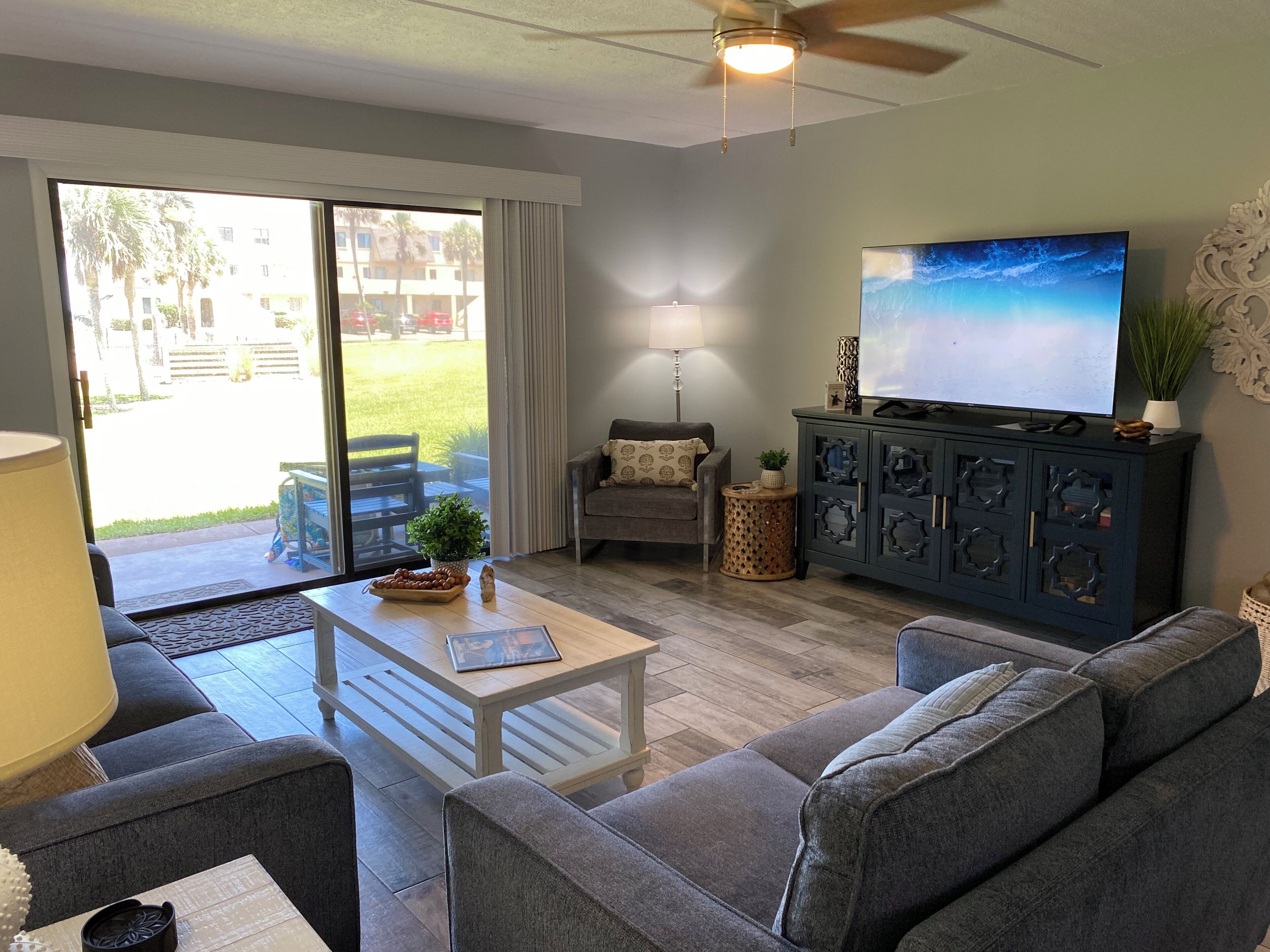 TV