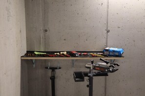 A workbench with tools and a package of Ultra Grime Multi-Use. - In a Residence, Air-conditioned, With Terrace (Marone)