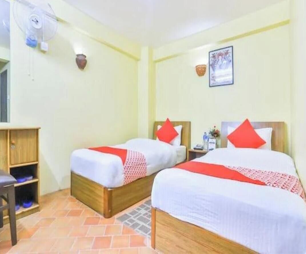 Twin Room | Desk, free WiFi