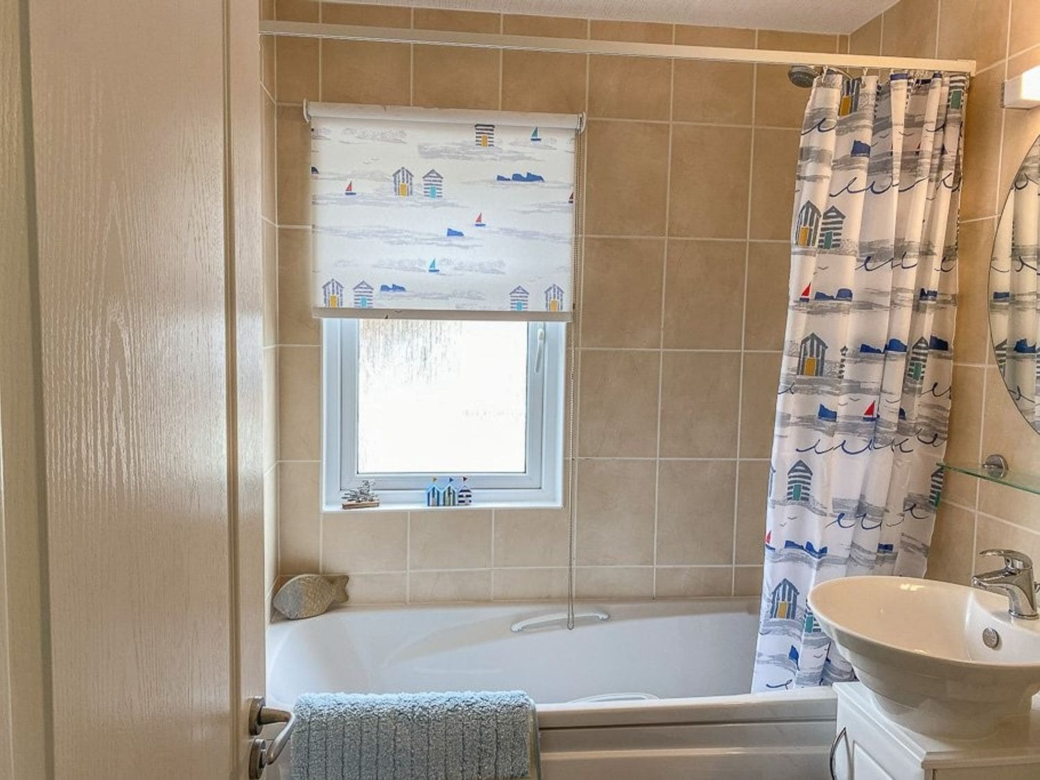 Shower, bathrobes