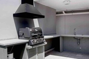 House | 1 bedroom - Málaga EXC I Chic 1 BR Apartment in El Golf (Santiago)