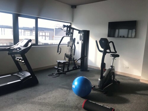 Santiago Retreat Plus EXC Modern 2 BR in Las Condes