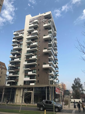 House | 2 bedrooms - Santiago Retreat Plus EXC Modern 2 BR in Las Condes (Santiago)