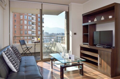 Manquehue Double EXC Beautiful 2BR in Las Condes