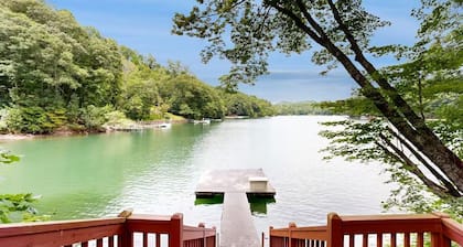 Lakefront Retreat w/ Private Dock & Fire Table
