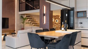 Ảnh chưa phân loại, 5 trong số 41 ảnh, nút