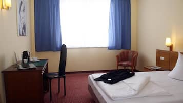 Standard Single Room, Garden View
