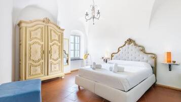 1 chambre, fer et planche Ă repasser, Wi-Fi, draps fournis