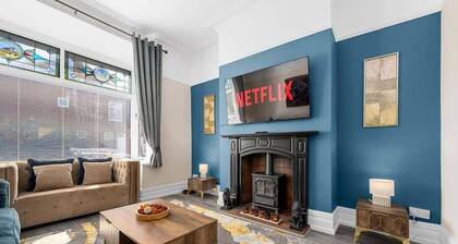 Luxurious Stylish Home: Heart Of Great Harwood