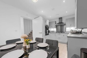 Dining - Luxurious Stylish: Modern Home (Greater Manchester)