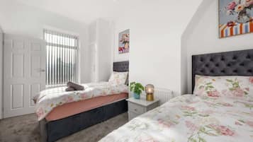 Iron/ironing board, travel cot, WiFi, bed sheets