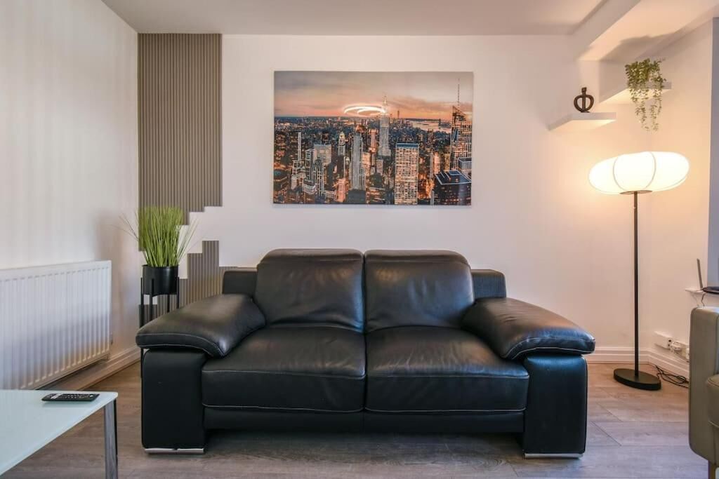 TV, offices