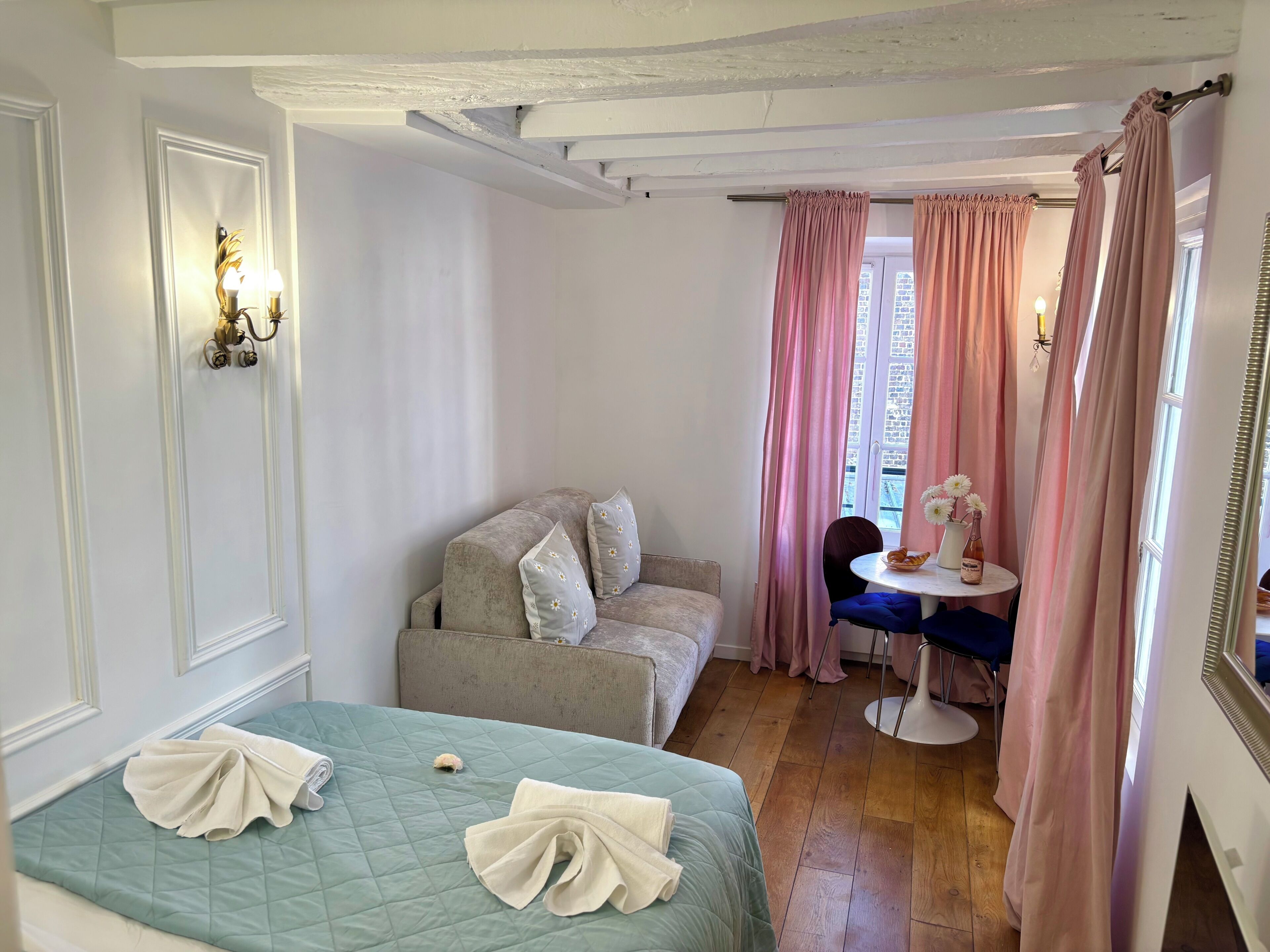 1 habitación, internet y ropa de cama 
