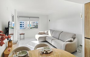 TV - Apartamento Budo ( Posedonia - Punta Prima) (Torrevieja)