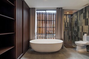 Vila, 2 quartos, piscina particular, vista para a piscina | Banheiro