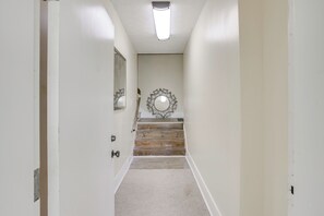 Interior - Centrally Located Dayton Condo 1 Mi to Downtown (Dayton)