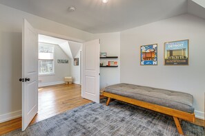 House (3 Bedrooms) | Interior - Yard & Fire Pit! Chic Retreat, 2 Mi to Ford Field (Detroit)