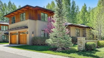 Rumah (3 Bedrooms) | Interior