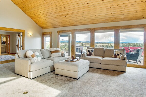 House (3 Bedrooms) | Interior - Mtn-view Retreat w/ Fire Pits & Grill in Mccall! (McCall)