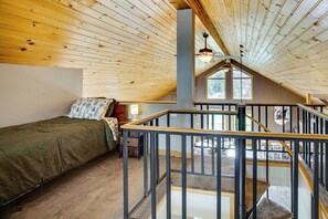 House (3 Bedrooms) | Interior - Mtn-view Retreat w/ Fire Pits & Grill in Mccall! (McCall)