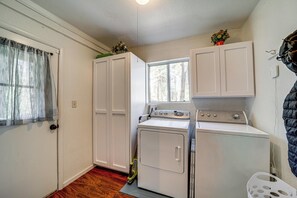 Interior - Deck, Trails & Forest Views! Ponderosa Park Cabin (Prescott)