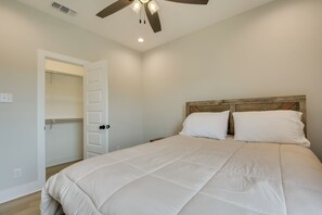 Rumah (2 Bedrooms) | Interior