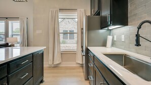 Rumah (2 Bedrooms) | Interior