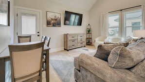 Rumah (2 Bedrooms) | Interior