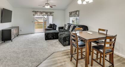 4 Mi to Ellsworth Afb! Suburban Home for Families