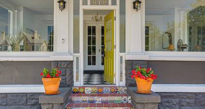 Heart of Historic Dtwn Eustis! Mcm-inspired Home