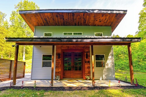 Appalachian Cabin Haven! Gateway to Lake Linville!